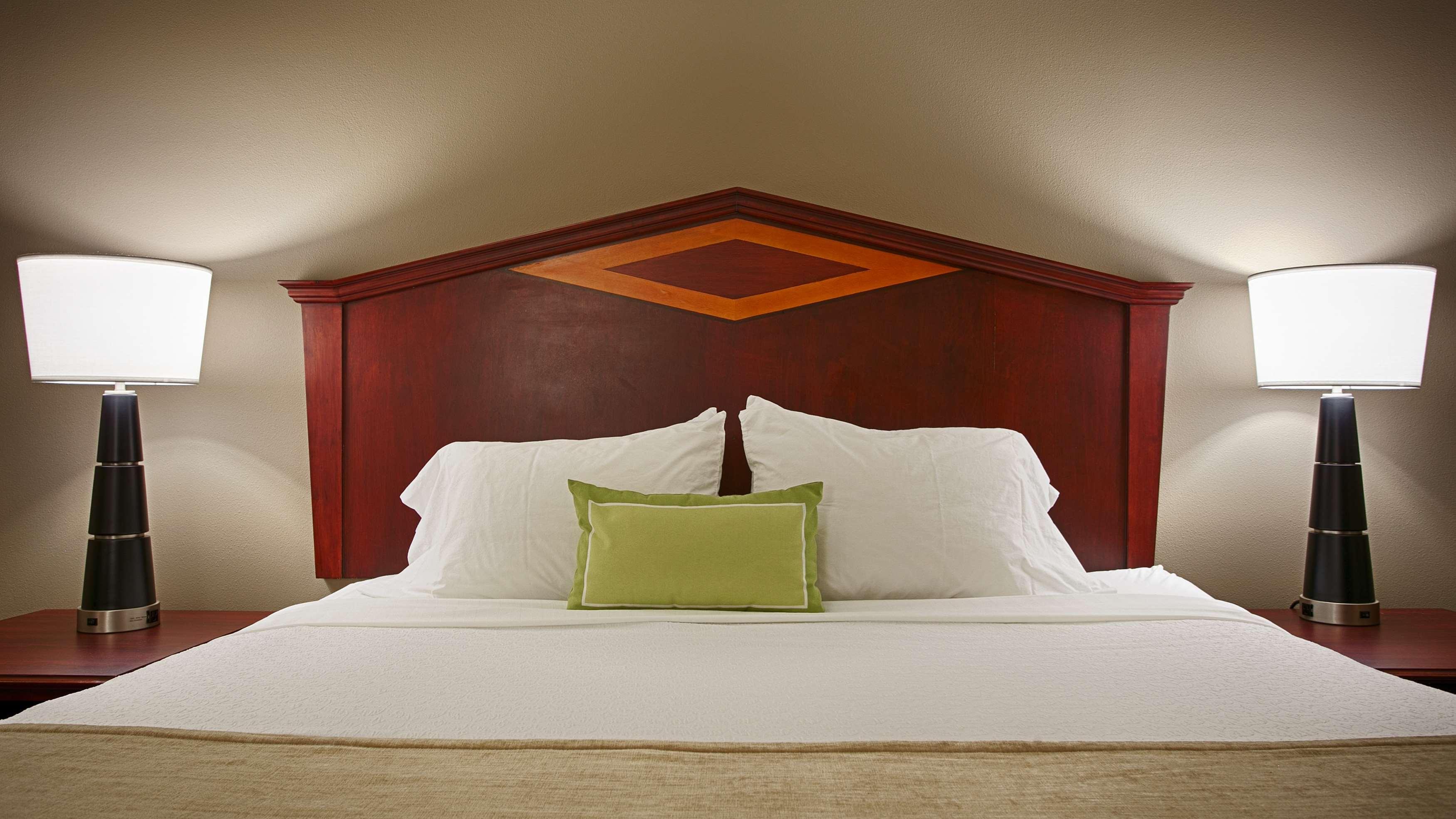 Best Western Plus Willmar Екстериор снимка