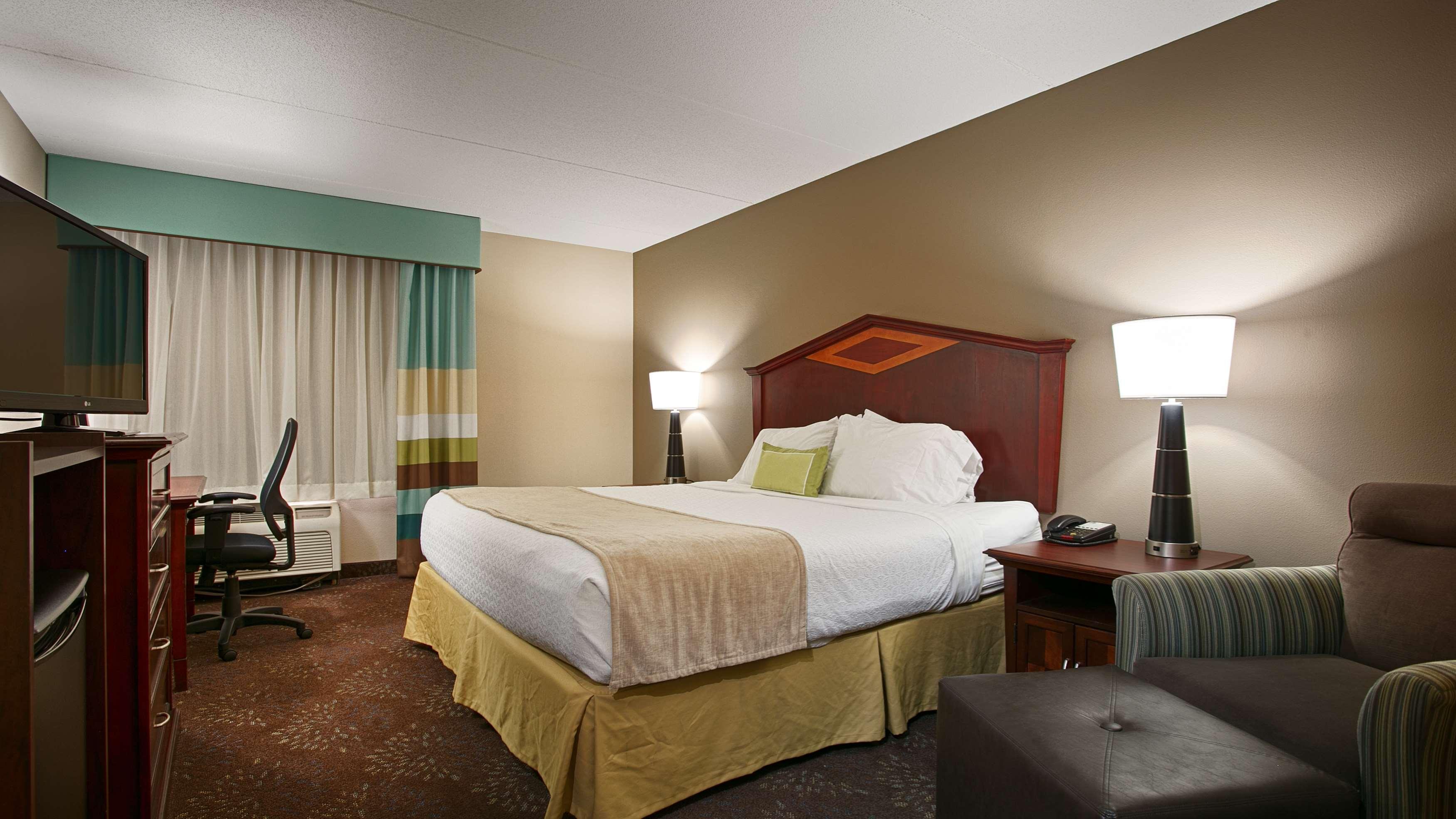 Best Western Plus Willmar Екстериор снимка